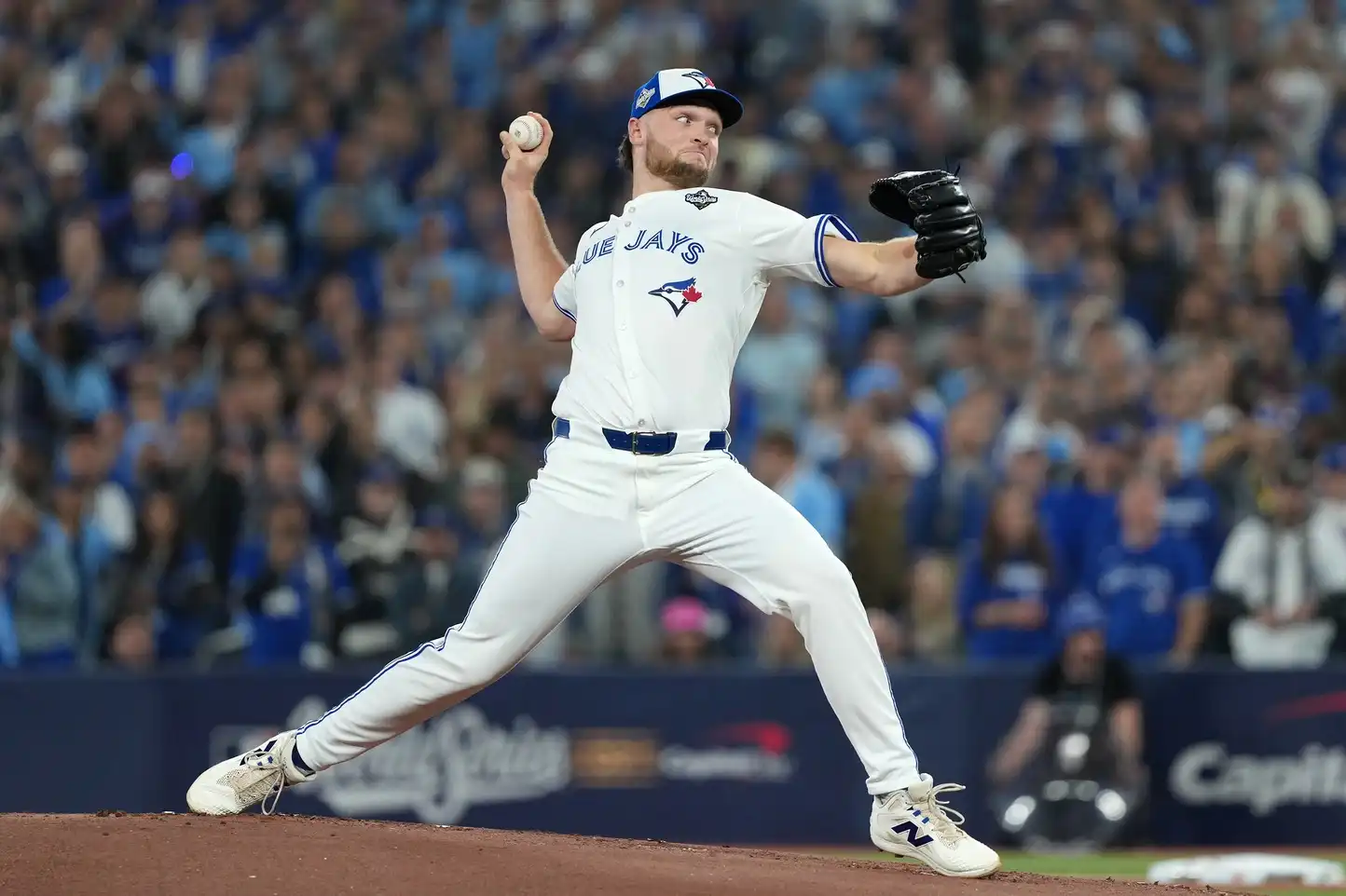 Toronto Blue Jays pitcher Trey Yesavage (39) pitches against the Los Angeles Dodgers in the first inning during game one of the 2025 MLB World Series at Rogers Centre